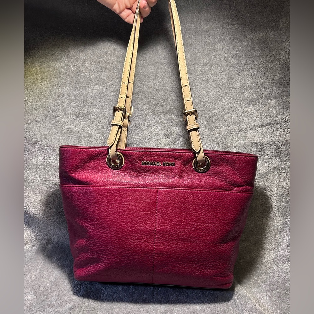 Michael Kors Bedford Red Pocket Tote